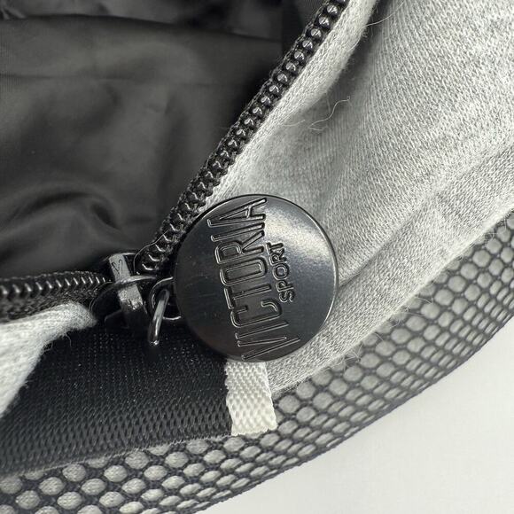 NWT VICTORIA'S SECRET GREY SOFT SPORT FLEECE MEDIUM DUFFLE BAG BLACK MESH SIDES - Picture 8 of 13